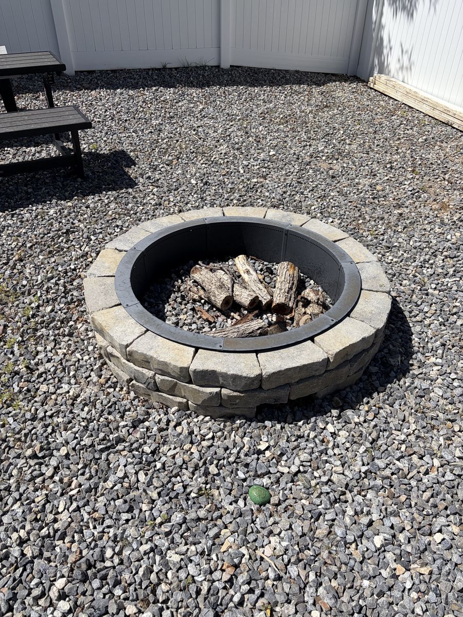 Stone Block Fire Pit w/steel ring