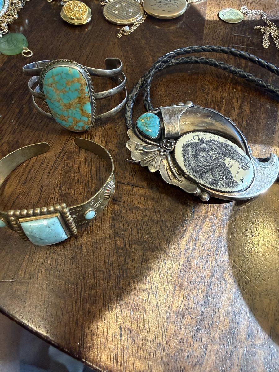 Jewelry at Preloved Holladay