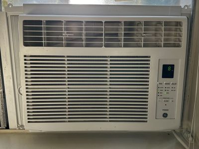 Window AC Unit (Window Cover Included)