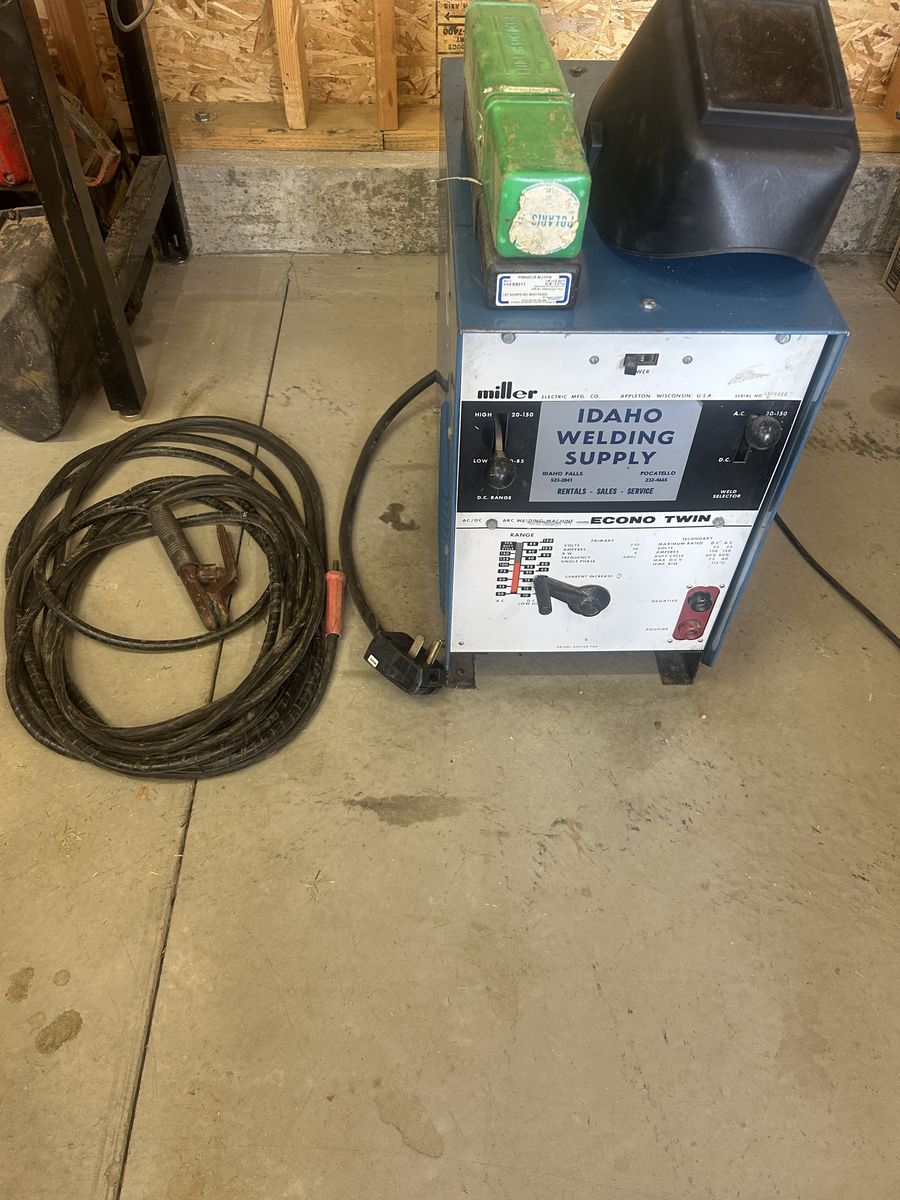 Miller Econotwin Arc Welder AC/DC - Industrial Welding Machine