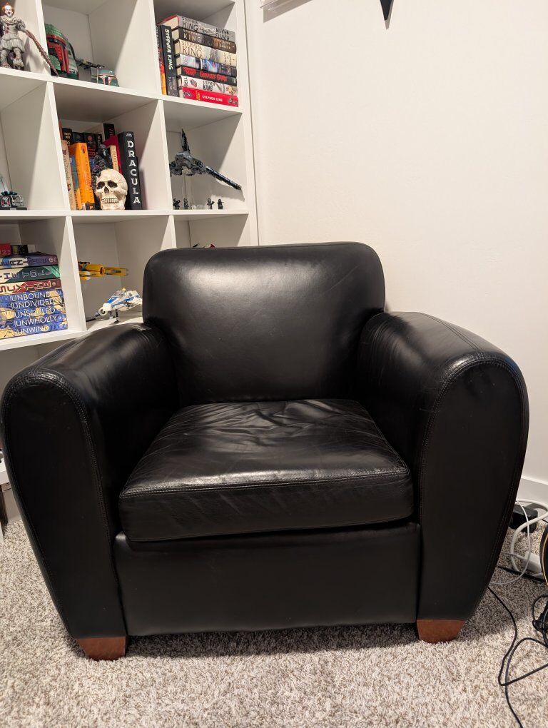 Black leather office chair