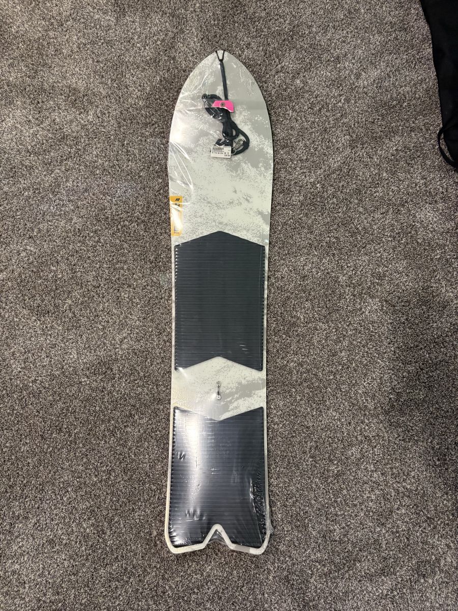 NEW K2 Tree Splitter 136cm Powder Snowboard / Pow Surfer