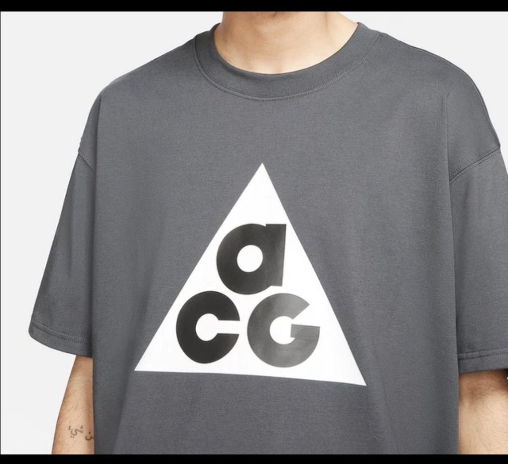 ACG Short Sleeve Size XL