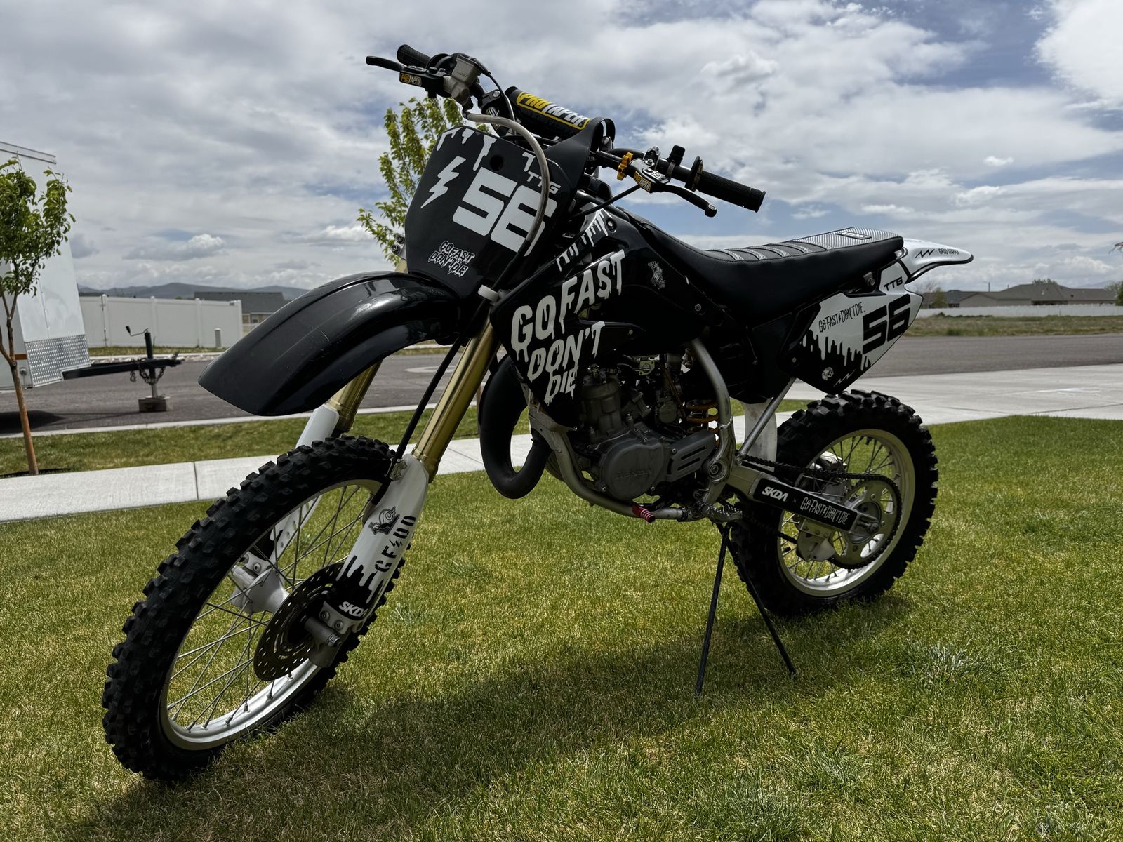 2007 Honda CR 85 Expert with ProTaper Handlebars & SKDA Graphics