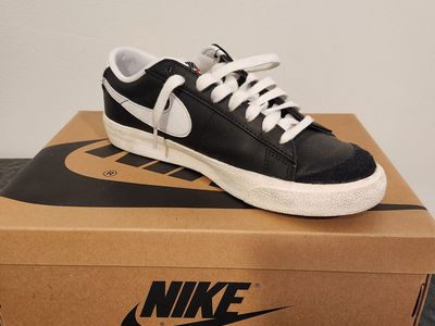 Nike Blazer Low '77 Vintage Black/White-Sail - 6.5 Women
