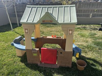 Step 2 great outdoors playhouse