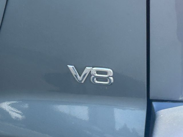 Main image 4