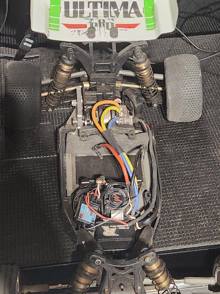Main image 6