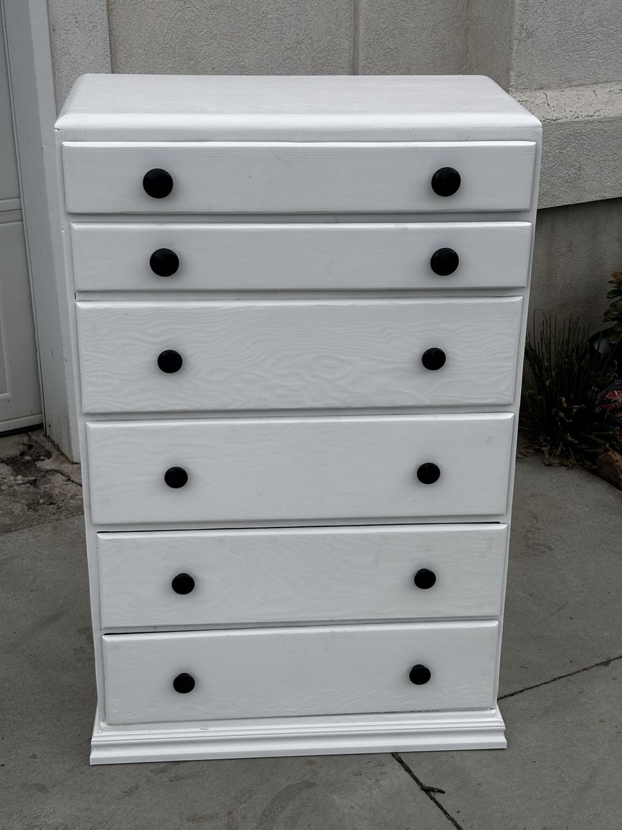 Main image 2