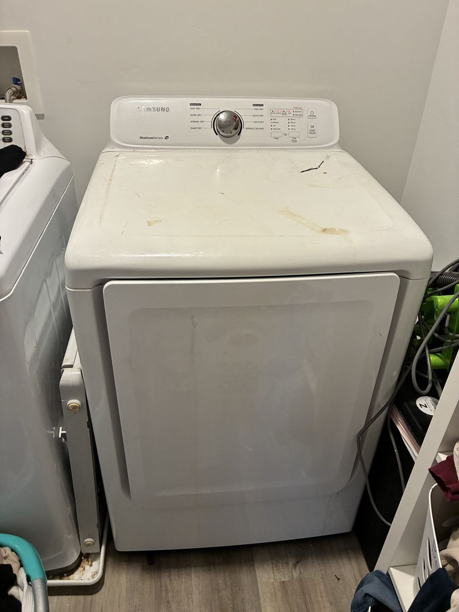Samsung DV395ETPAWR Electric Dryer with Moisture Sensor - White