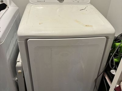 Samsung DV395ETPAWR Electric Dryer with Moisture Sensor - White