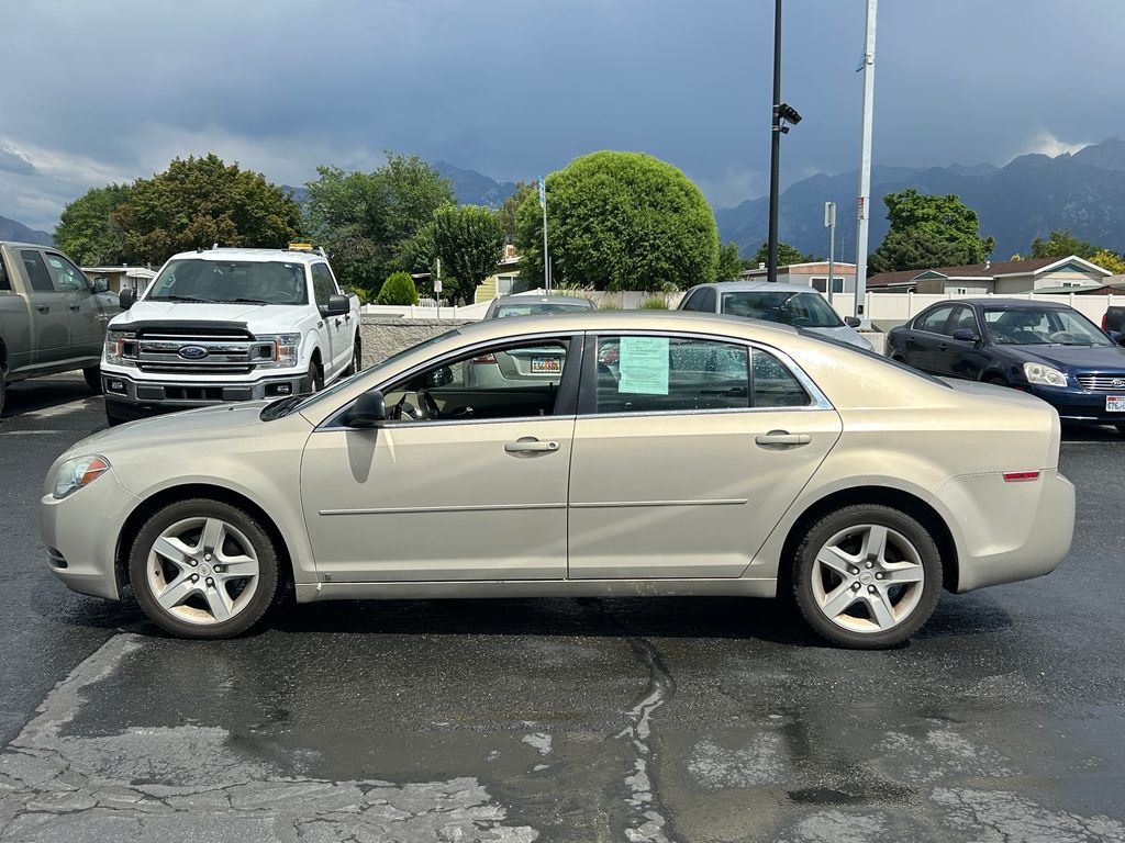 Main image 8