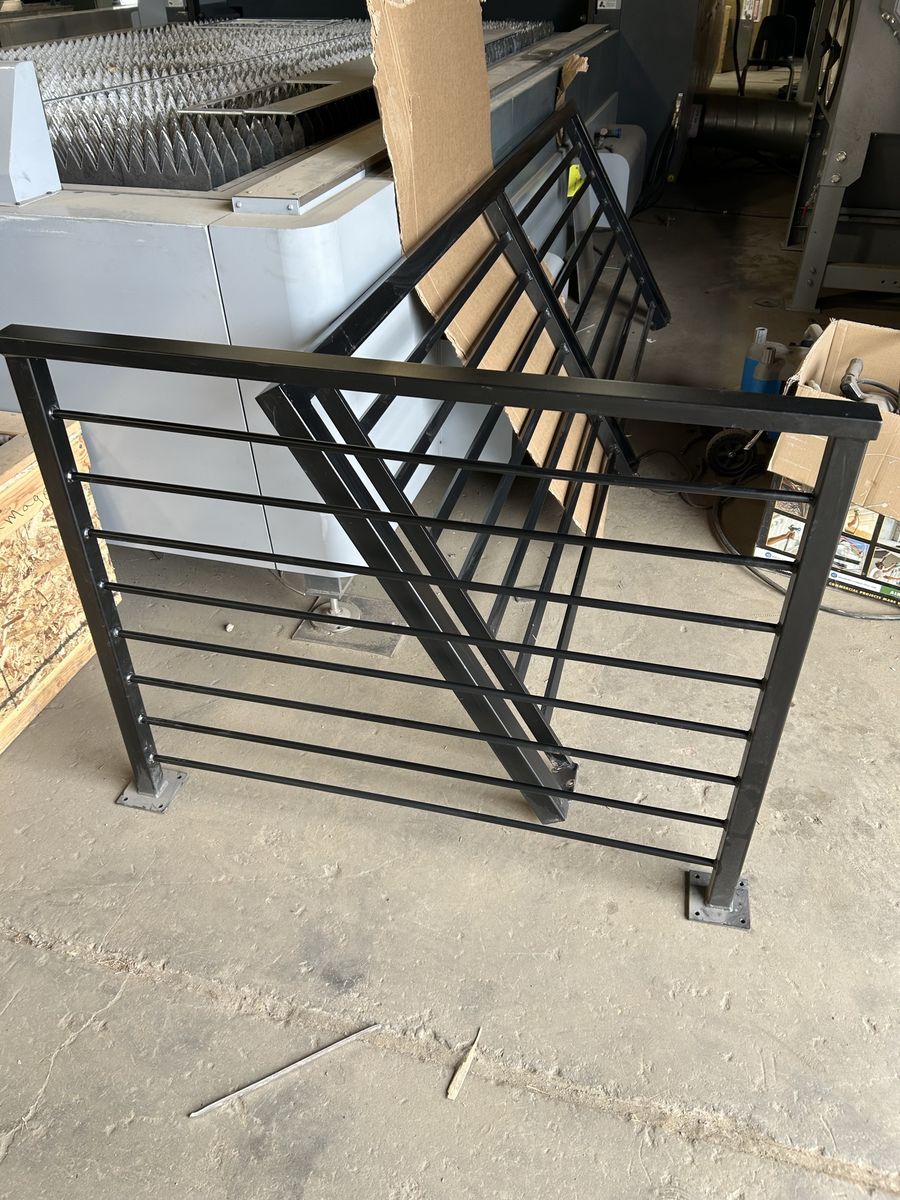 STEEL RAILING