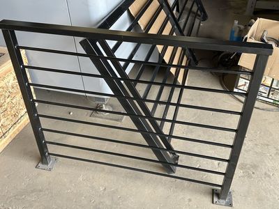 STEEL RAILING