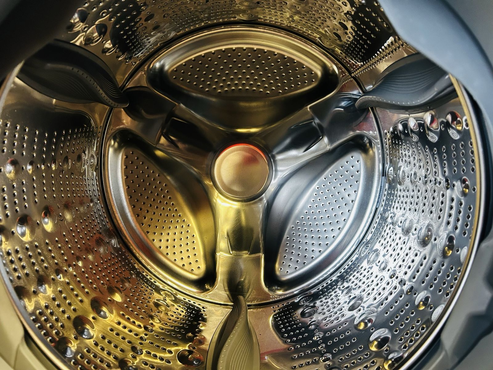 Main image 2