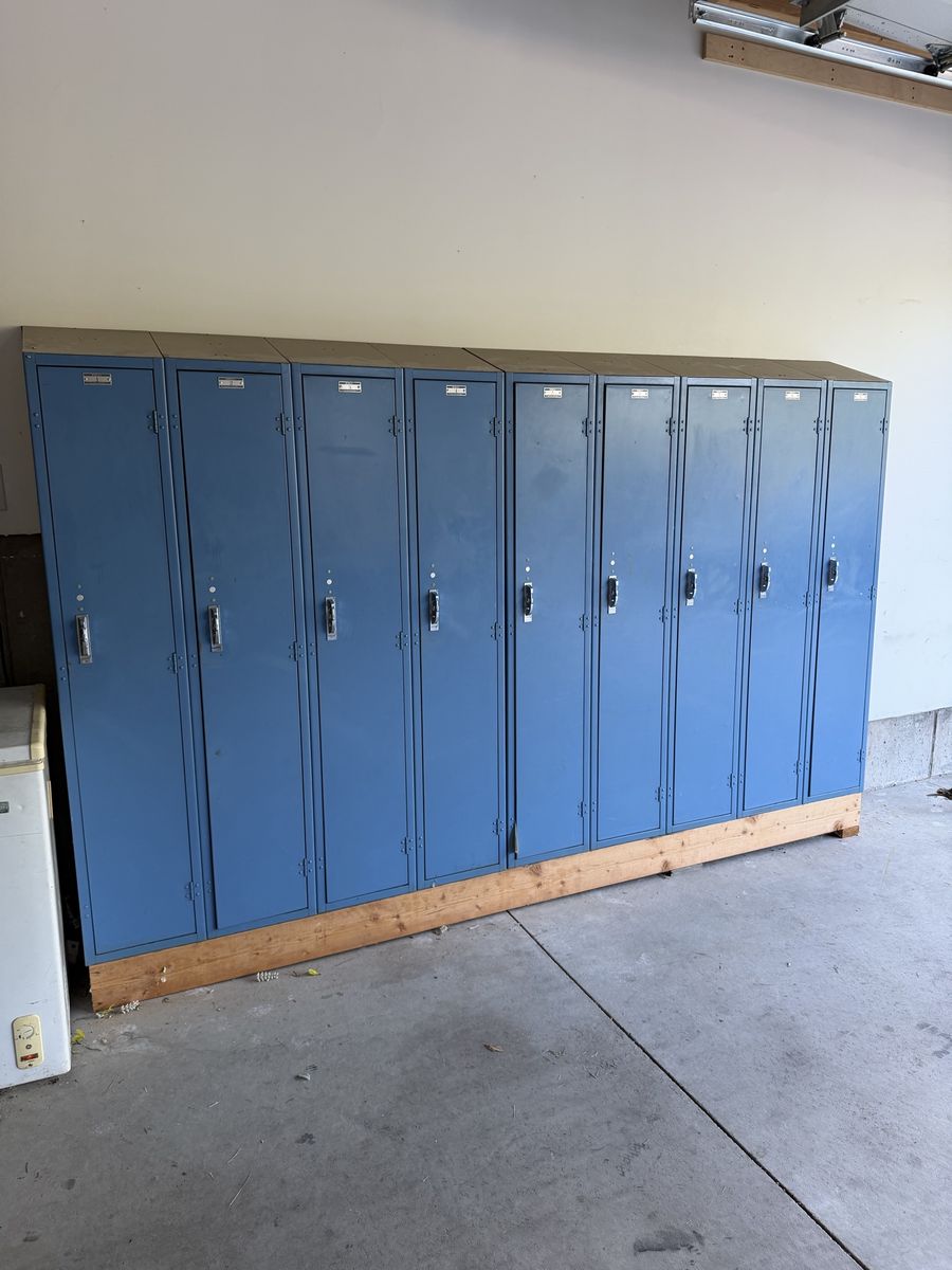 Lockers 