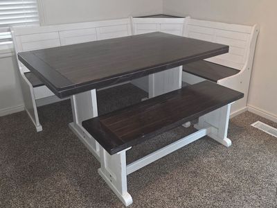 Breakfast Nook / Corner Dining Table & Bench Set