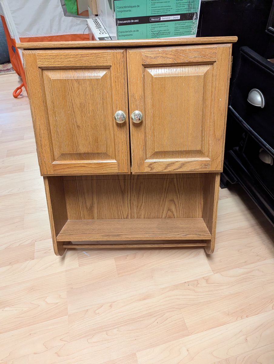 Wall Mounted Oak shelf unit