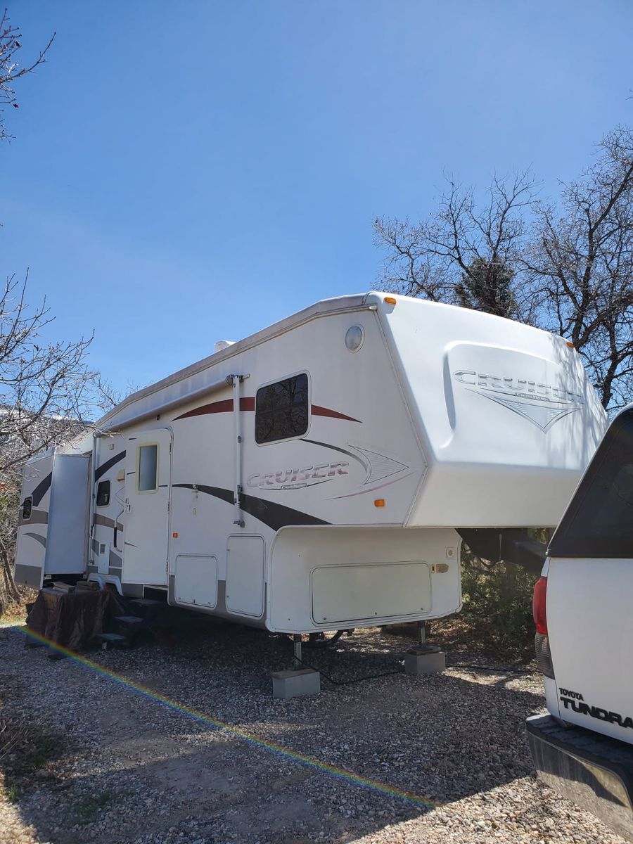 2008 Crossroad cruiser 5th wheel