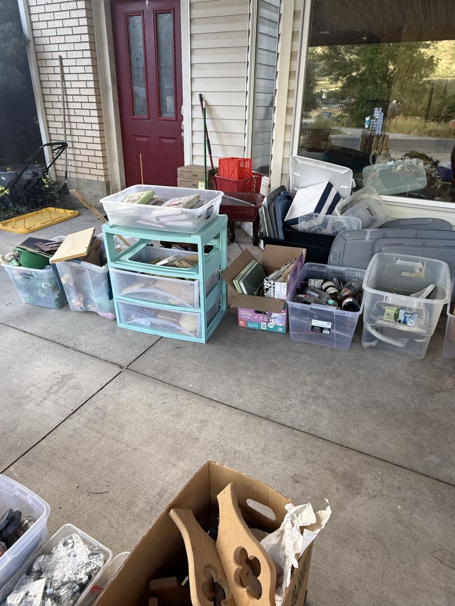 Main image 6