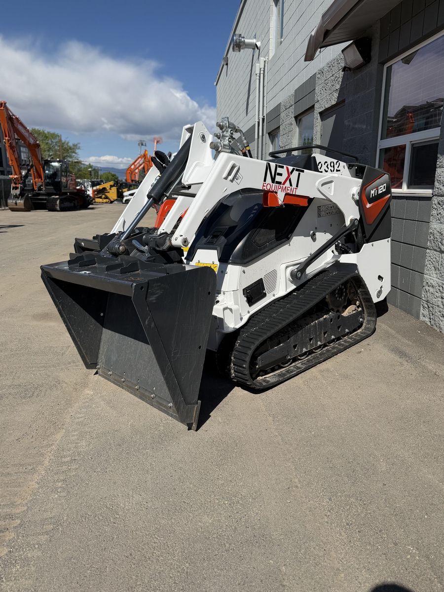 Mini Track Skids For Rent. MT120, Toro Dingo TX1000. !DISCOUNT PROMOTION GOING RIGHT NOW!