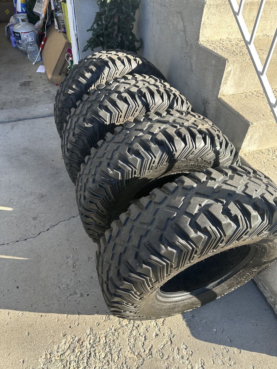 Coyote Tires