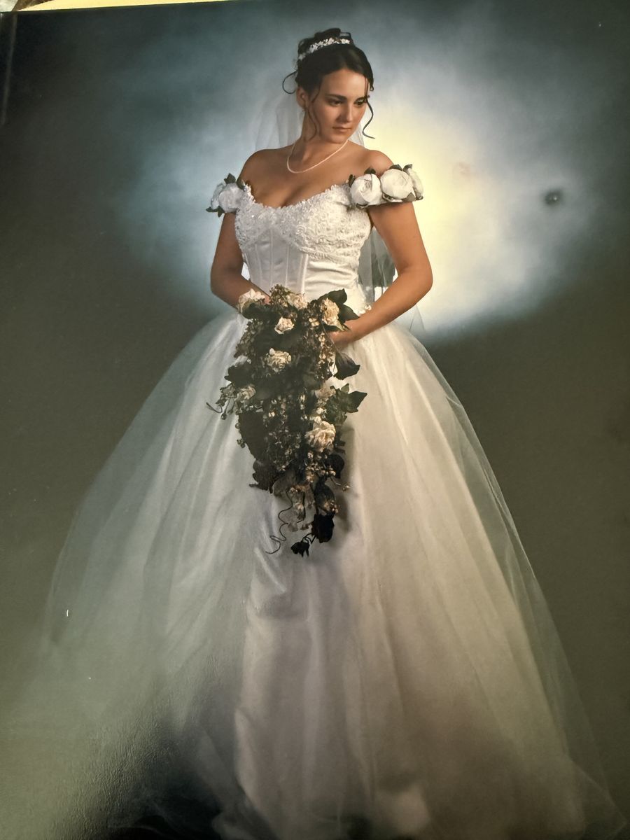 Vintage 90s wedding dress