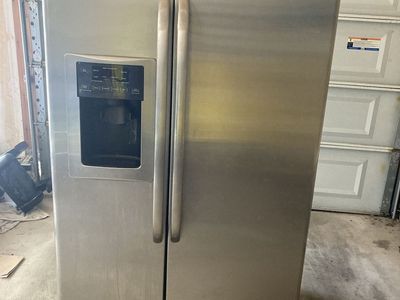 Free GE Refrigerator (read description)