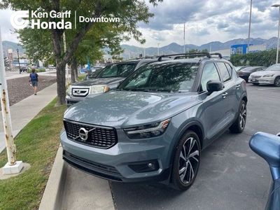 2020 Volvo XC40 T5 R-Design