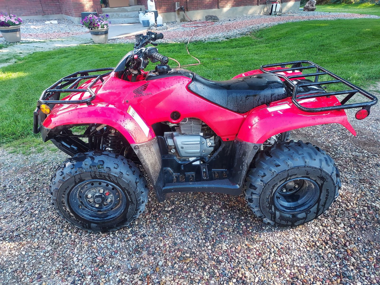 2019 Red Honda FourTrax Recon ATV Utility Quad with Front and Rear Racks
