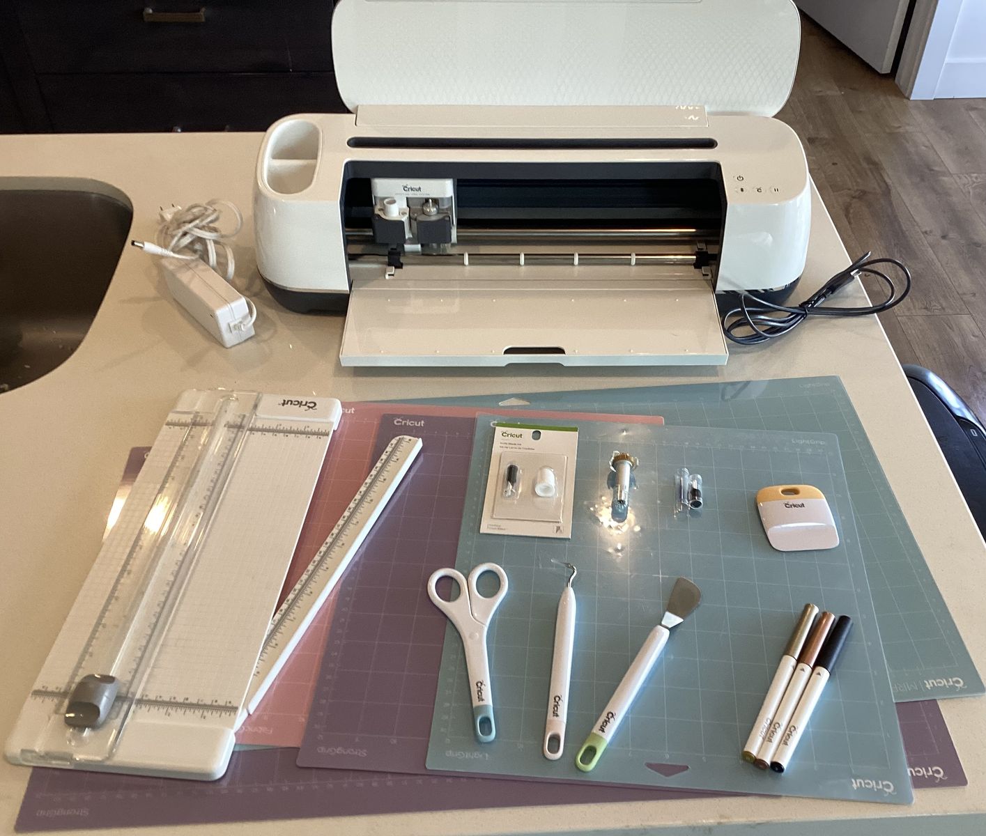 Cricut Maker (bundle)