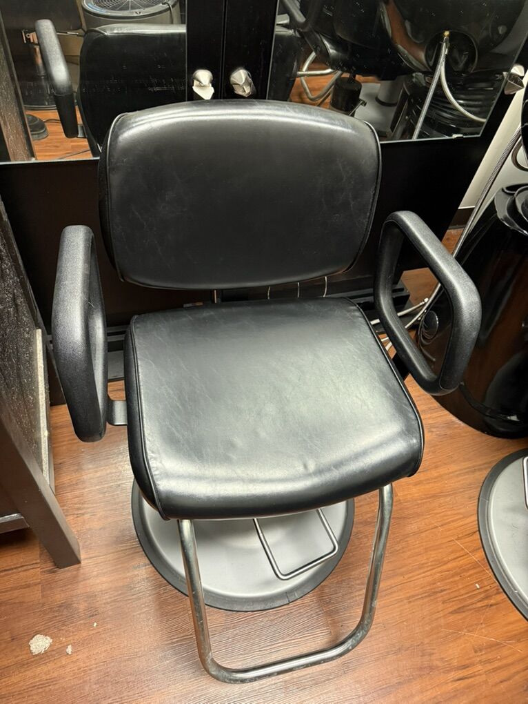 Collins hydrolic Salon Chair
