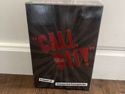 New! Call 911! Board Game