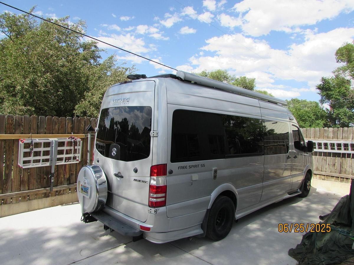 2013 Leisure Travel Van Free Spirit SS