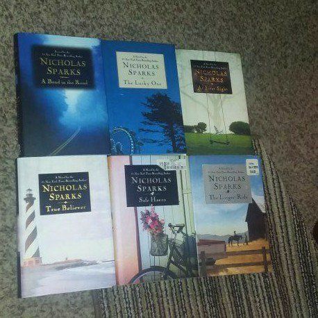 .SPEND THE ENDLESS DAYS OF SUMMER WITH NICHOLAS SPARKS...6 HARDBACK NOVELS FOR MANY DELIGHTFUL HOURS OF READING!