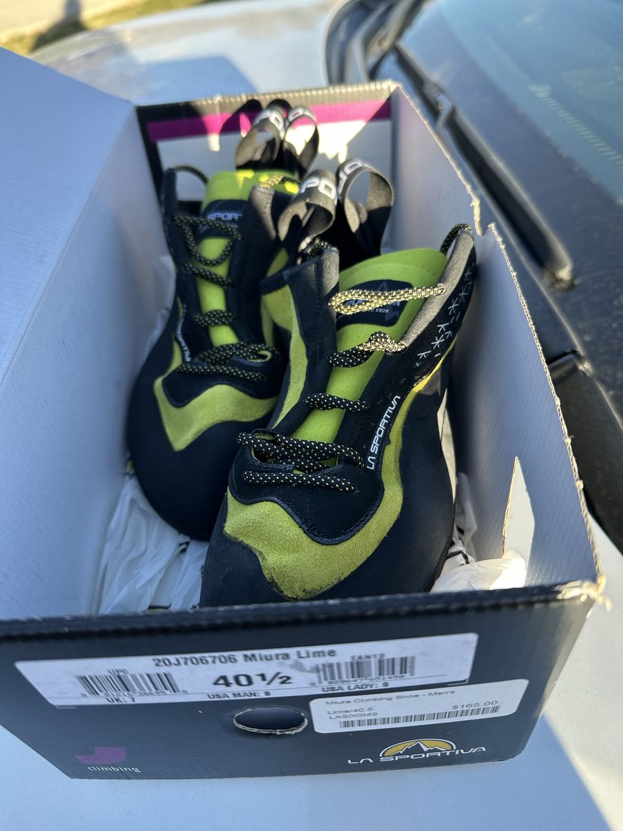 La Sportiva Miura Lime Climbing Shoes - Size US Men's 8 / EU 40.5 - Excellent Condition