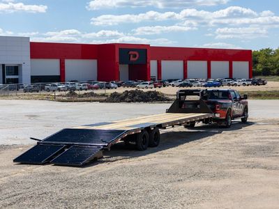 24K Delco 40' Gooseneck Flatbed Deckover