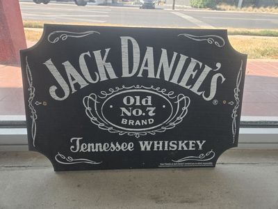 Jack Daniel's Old No. 7 Tennessee Whiskey Wooden Bar Sign Wall Decor. came from a bar named sue.