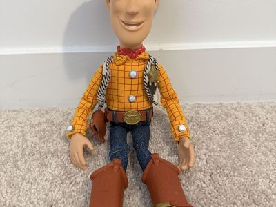 Toy Story Signature Collection Woody doll