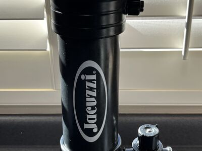 Jacuzzi Pool Chlorinator