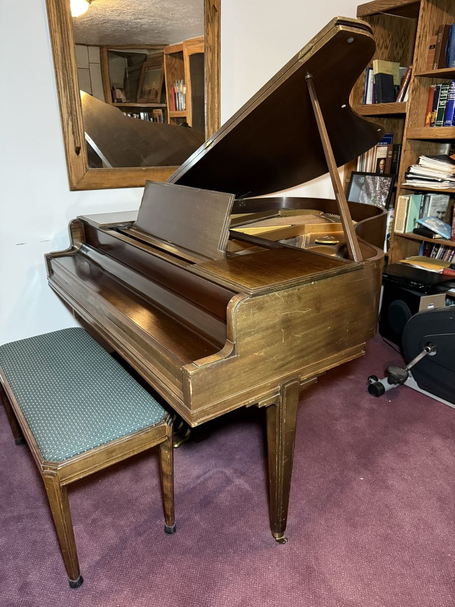 Chickering Baby Grand Piano - Bench Included
