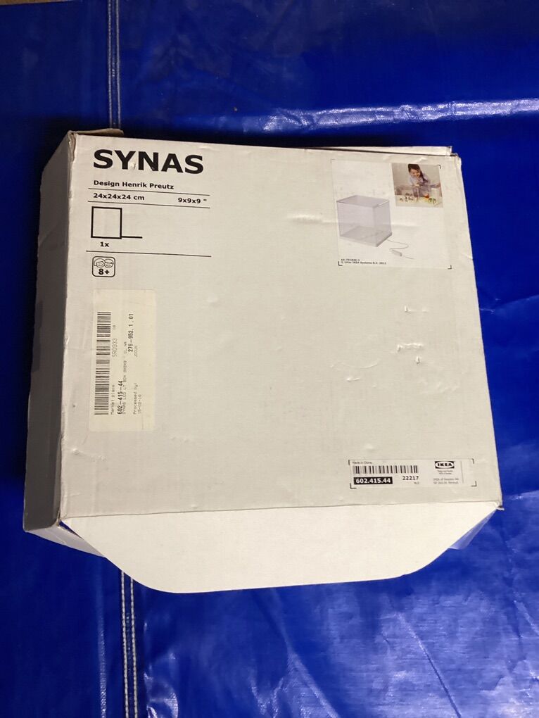 Display Cube, Lighted