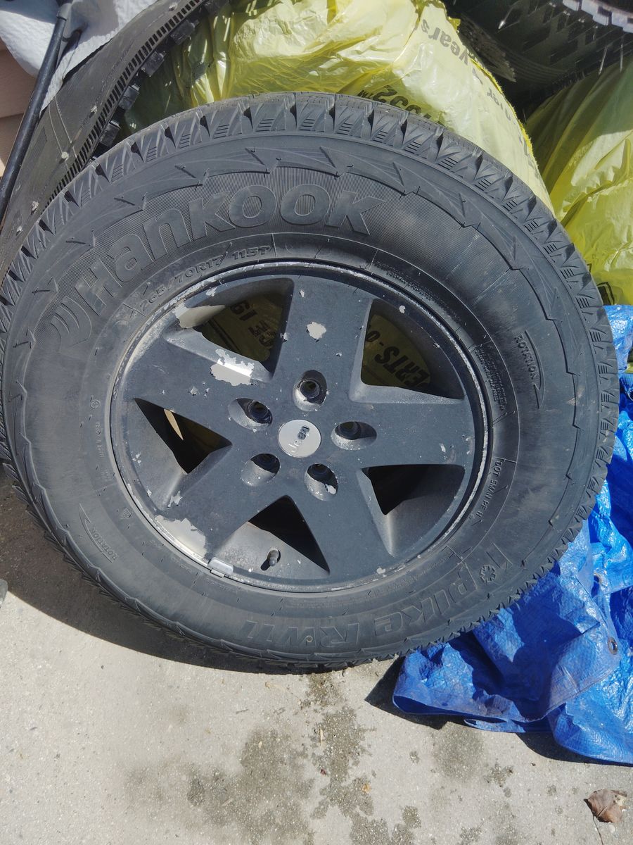 Jeep Wheels and tires