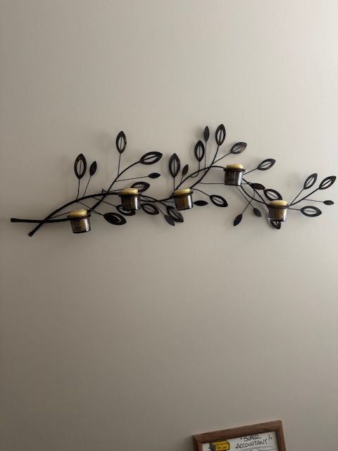 flowers metal wall hanging