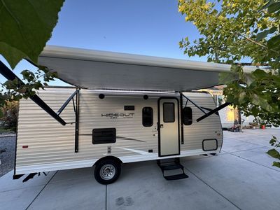 Mint 2019 Keystone Slide Out Loaded With Extras