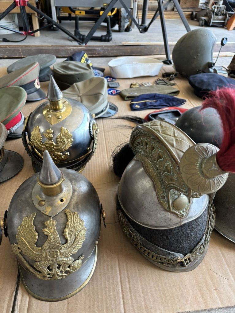 Main image 3
