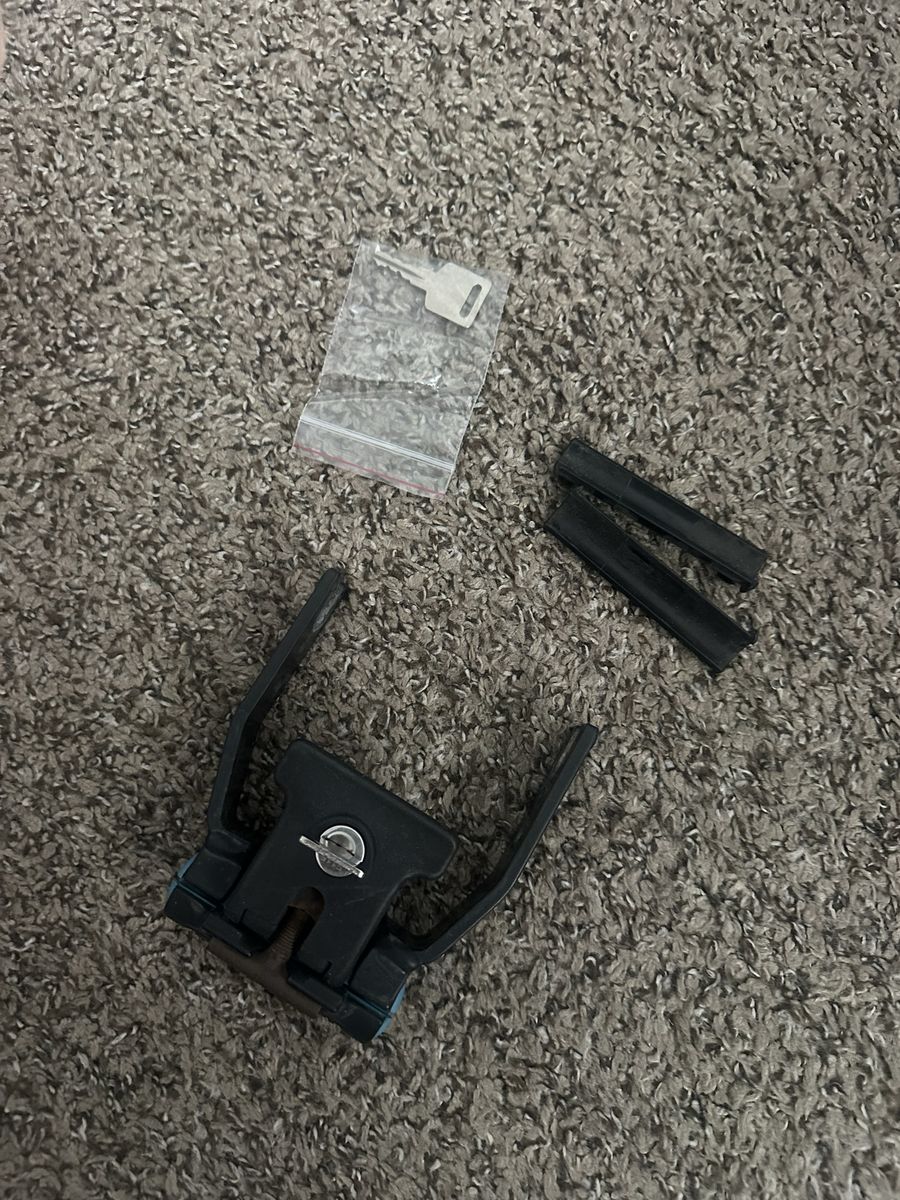 	 Rocky Mounts DriveShaft Thru-Axle Bike Rack Adapter