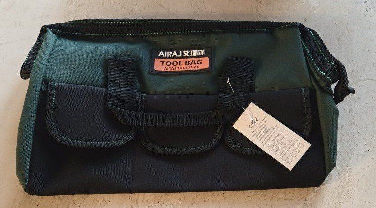brand new 16" toolbar with 3 exterior pockets zipper a d durable materials