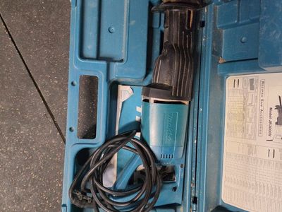 Makita JR3000V Recipro Saw 115V 6A 0-2300 SPM with Hard Case