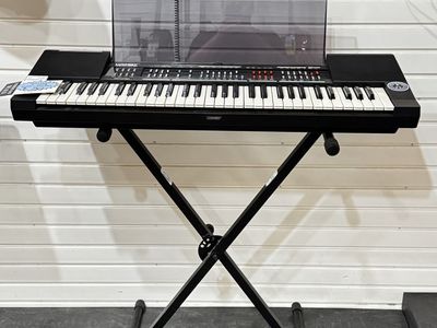 Lowrey Stardust LX10 Electronic Keyboard Organ with Stand - Great Condition